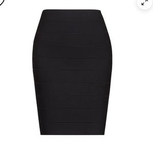BCBG maxazria Alexa stretch pencil skirt